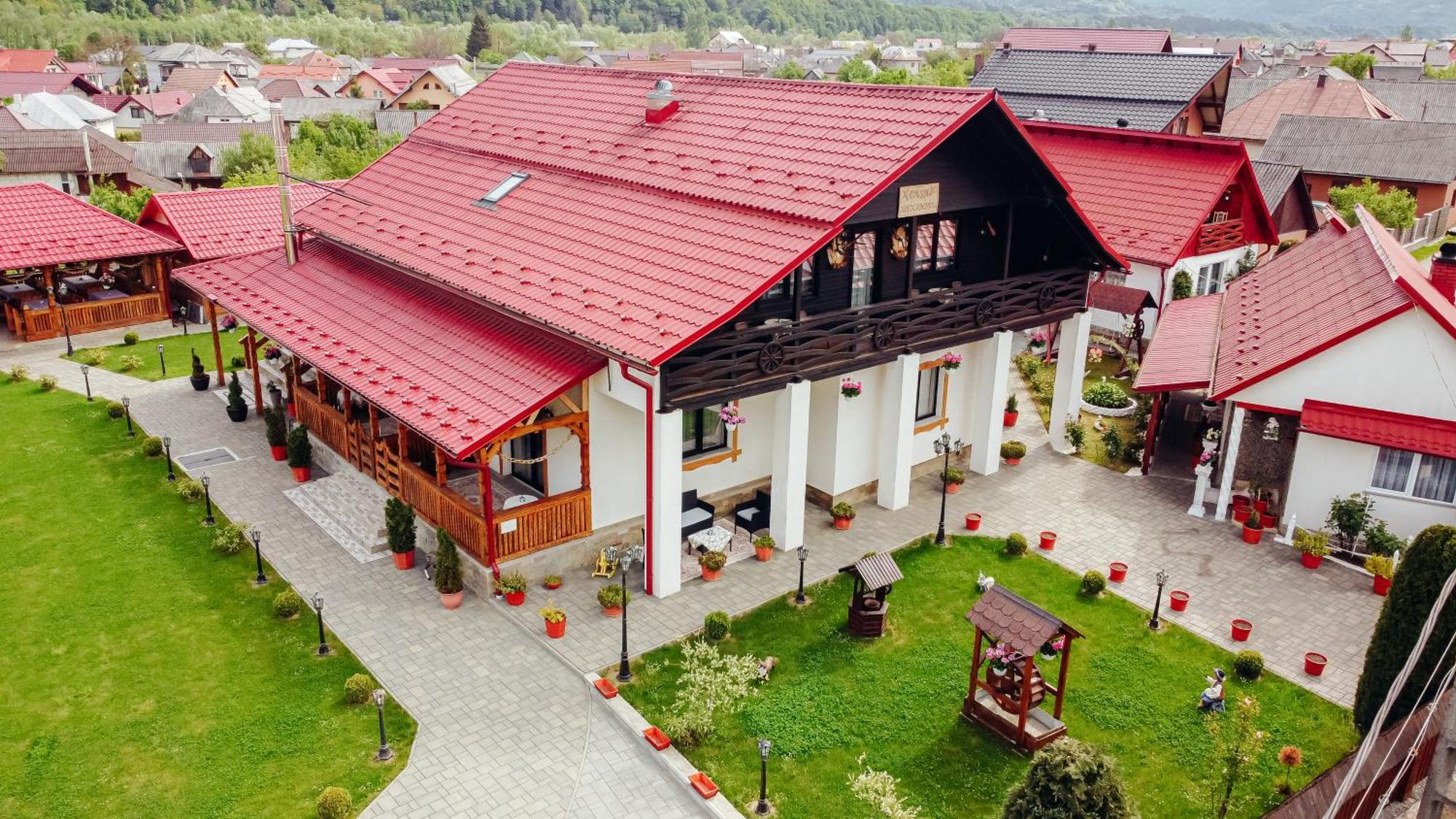 Casa Alexandru - Locul In Care Te Simti Acasa Hotell Viseu de Jos Eksteriør bilde